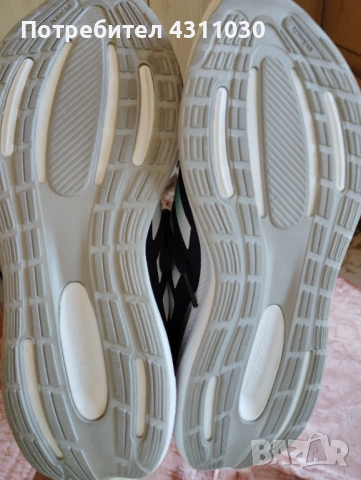 Маратонки Adidas нови, спортни, размер 41 1/3, снимка 7 - Дамски апрески - 53108741
