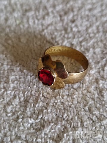 Антикварен пръстен с детелинка, снимка 1 - Пръстени - 46466117