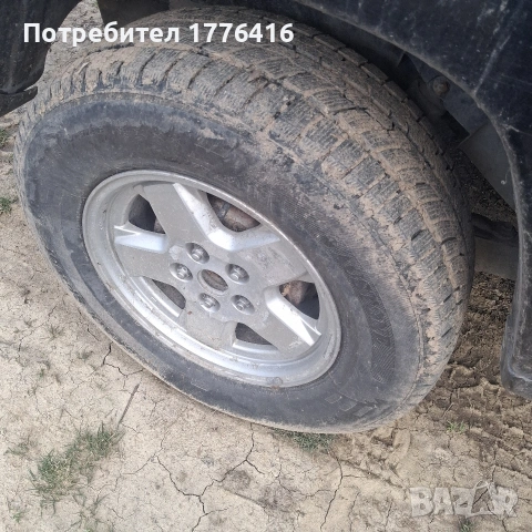 Гуми с джанти 5х114.3,235 70 16, снимка 5 - Гуми и джанти - 53877525