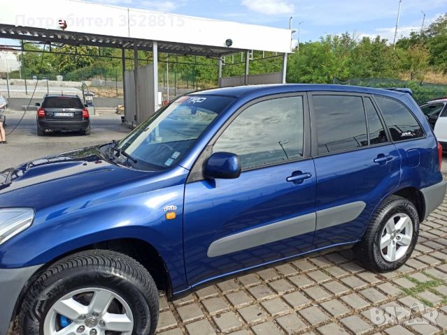 Продавам Toyota RAV 4. , снимка 2 - Автомобили и джипове - 46688313