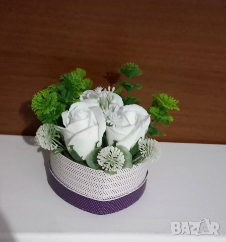 подаръчни кутии със сапунени рози 