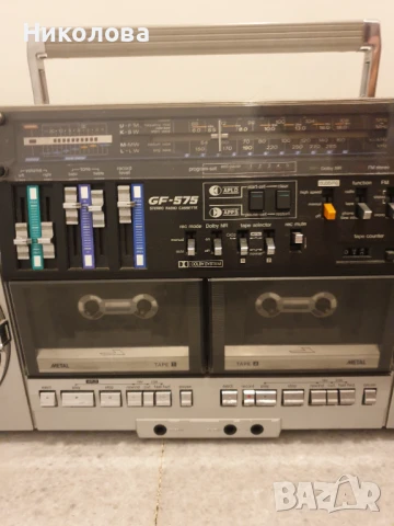 Продавам касетофон SHARP GF 575, в отлично състояние,  за профилактика 