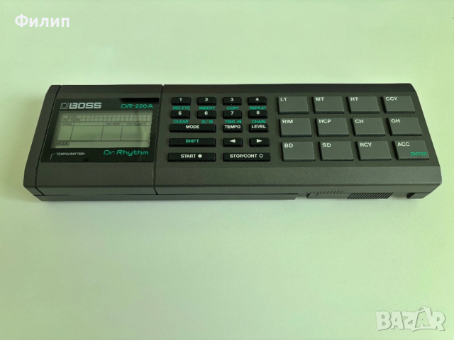 Boss DR-220A