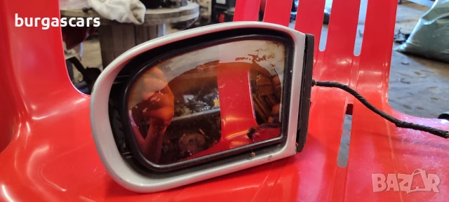 Огледало ляво Mercedes W203 - 70лв, снимка 2 - Части - 51029922