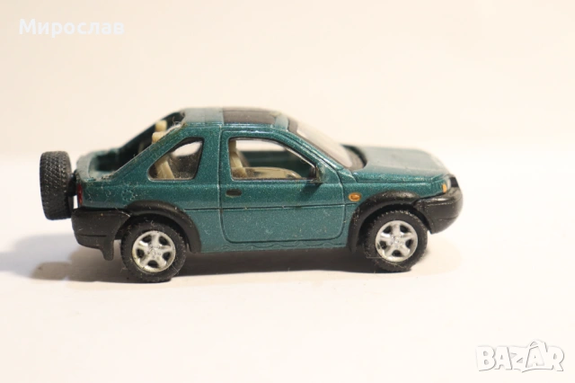 SCHUCO 1/72 LAND ROVER КОЛИЧКА МОДЕЛ, снимка 4 - Колекции - 53017945