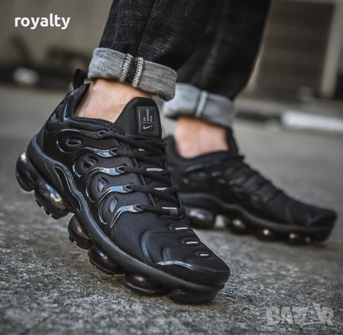 Nike Air VaporMax Plus черни унисекс маратонки , снимка 2 - Маратонки - 50925089