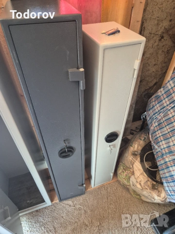 Каса трезор за ловни пушки 