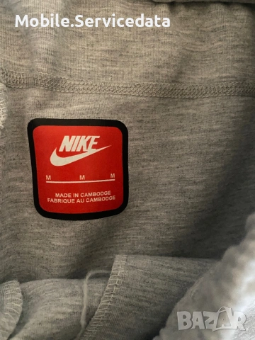 Nike Tech Fleece сив екип размер M - без забележки, снимка 6 - Спортни дрехи, екипи - 54016988