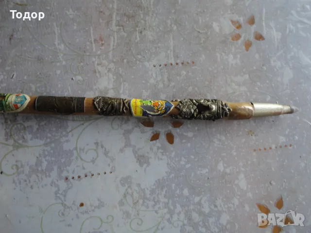 Страхотен туристически бастун с шип и значки , снимка 3 - Колекции - 50264998