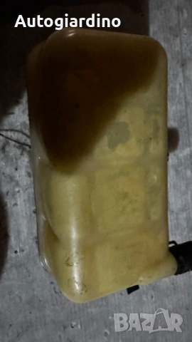 Разширителен съд , охладителна течност за Chevrolet Tacuma - 96263802, снимка 2 - Части - 53406349