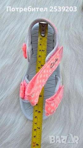 Детски сандали Clarks №25,5 , снимка 5 - Детски сандали и чехли - 51079616