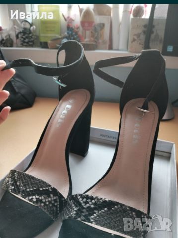 черни обувки на ток , снимка 1 - Дамски обувки на ток - 45633154