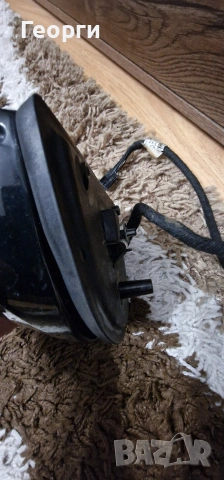 Дясно огледало - Mercedes-Benz ML W164, снимка 5 - Части - 53650636