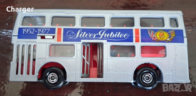 Метална количка - Matchbox Мачбокс 1/43, снимка 6 - Колекции - 52907158