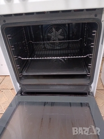 Тясна 50см свободно стояща печка с керамичен плот Gram с две години гаранция!, снимка 9 - Печки, фурни - 53461401