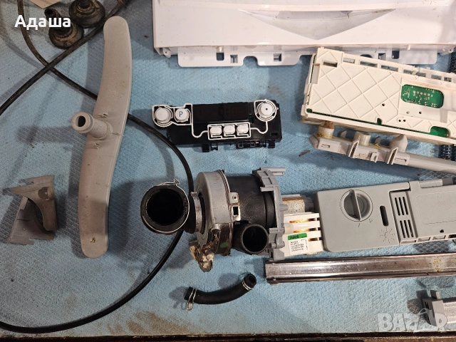 Съдомиялна Indesit dsg 573 на части, снимка 6 - Съдомиялни - 52229425