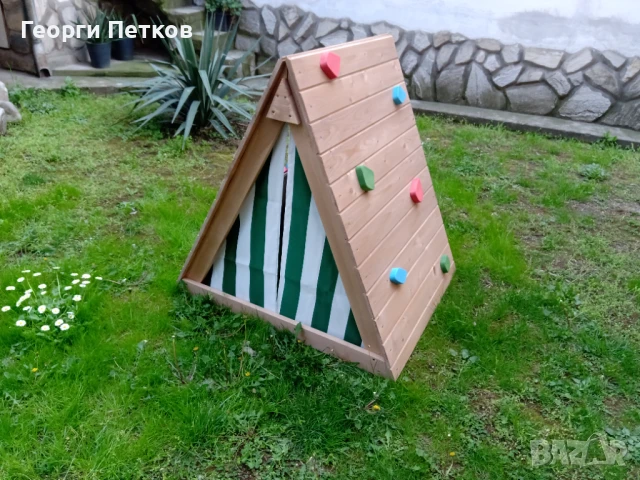 Детска дървена къщичка, с рампа за катерене., снимка 3 - Образователни игри - 51308265