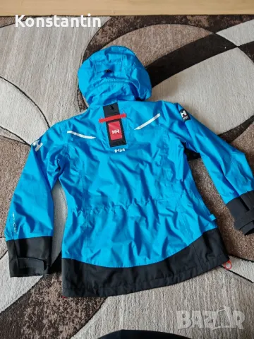 Womens Helly Hansen зимно яке, размер М, снимка 2 - Якета - 48663605