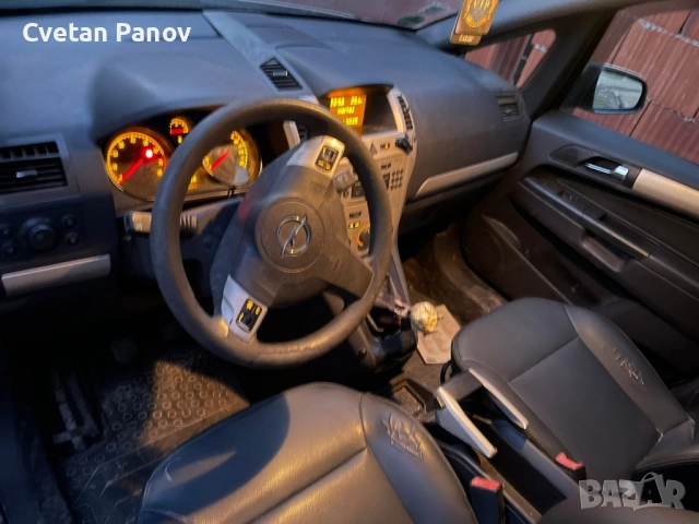 Opel Zafira B на части 1.6 16 винтила, снимка 8 - Автомобили и джипове - 51439362