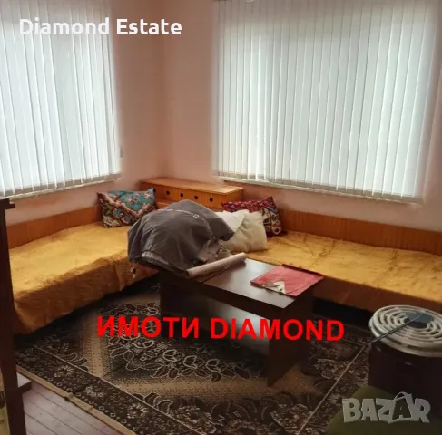 Двуетажна къща с три гаража в село Черна гора обл. Стара Загора, снимка 6 - Къщи - 49889540