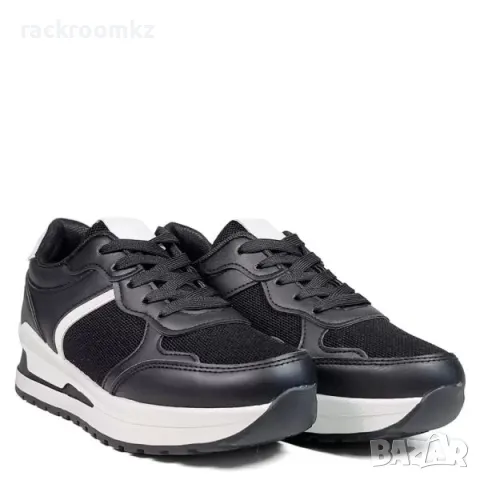 Дамски маратонки с в черен цвят с бяла подметка W014233 black, снимка 4 - Маратонки - 49761756