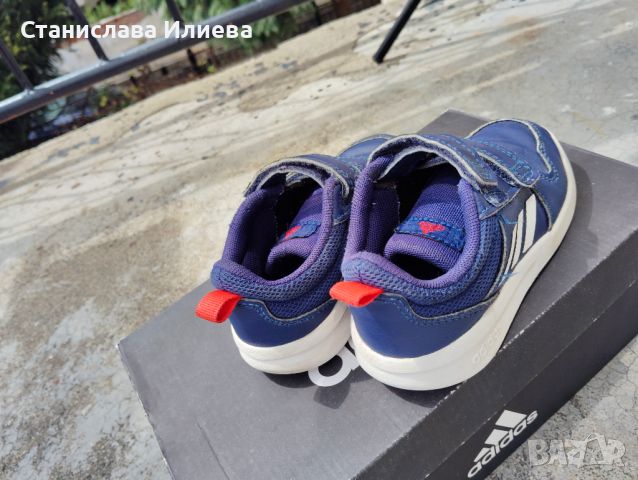 Детски маратонки Adidas, снимка 2 - Детски маратонки - 45354033