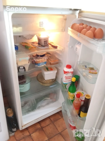 Хладилник, снимка 3 - Хладилници - 53962237