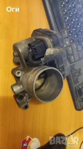 Дроселова клапа за Мерцедес А160 W168 A 166 141 01 25