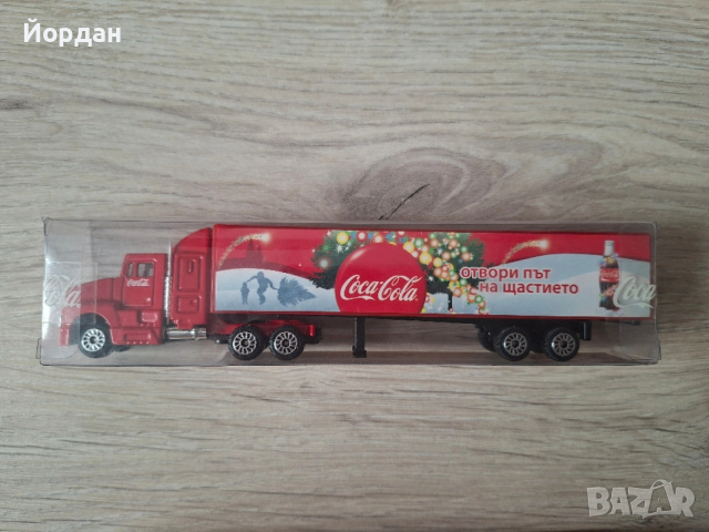 камионче Coca Cola предишни издания , снимка 2 - Коли, камиони, мотори, писти - 53130331
