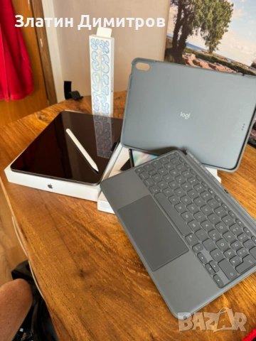 Ipad Air 11 (M3) 128GB + Apple Pencil Pro + Logitech Combo Touch, снимка 4 - Таблети - 54213014