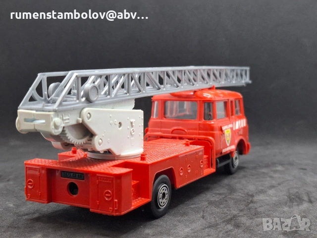 Berliet - пожарна, Norev, 1:43, снимка 5 - Колекции - 53632252
