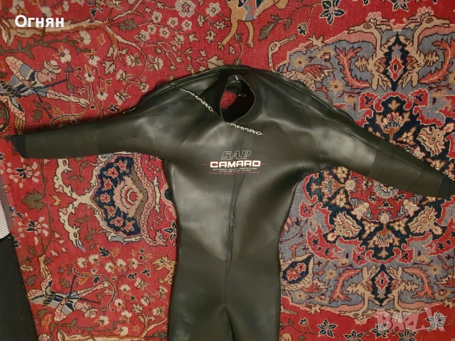 Продавам сух неопрен CAMARO 5mm