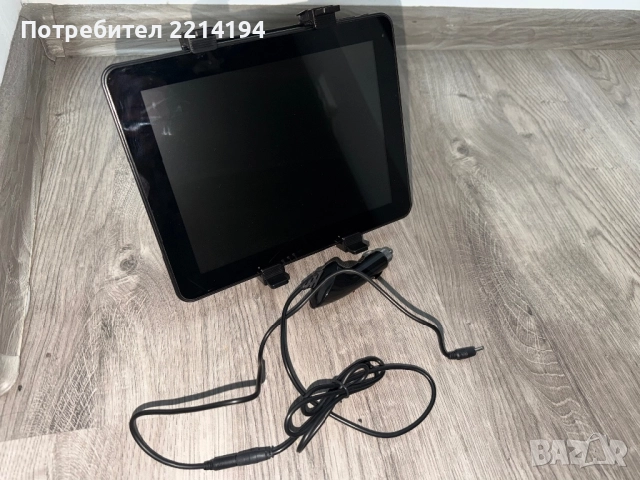 Таблет за кола + стойка за подглавник + зарядно, снимка 3 - Таблети - 52682753