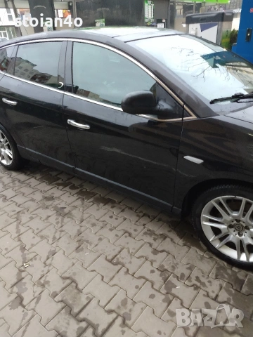 Lancia delta 3 2008 1.9, снимка 13 - Автомобили и джипове - 53951267