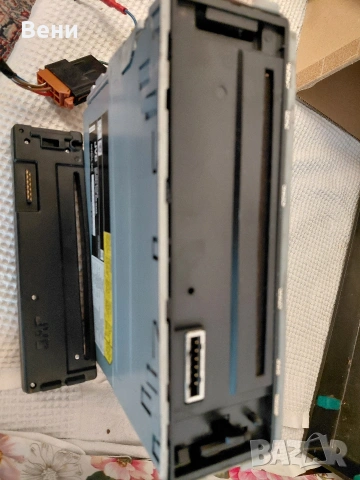 Радио за кола JVC, снимка 9 - Аксесоари и консумативи - 54167117