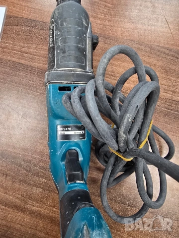 Перфоратор Makita HR2470, снимка 2 - Бормашини - 53300623
