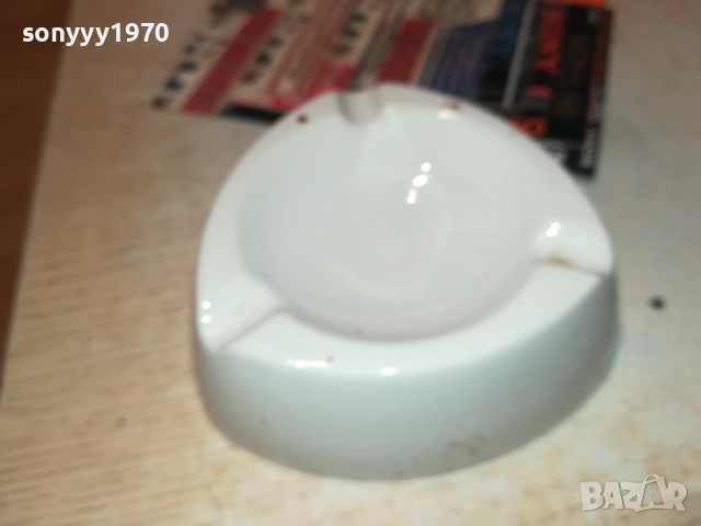 ПЕПЕЛНИК-ПОРЦЕЛАН 12Х4СМ 0111252017, снимка 6 - Колекции - 52258405