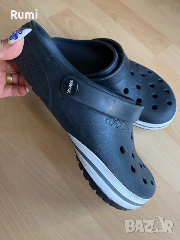 Оригинални черни чехли чехли Crocs ! 42-43 н, снимка 1 - Мъжки чехли - 46317024