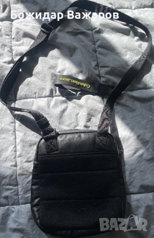 Чантичка на Calvin Klein, снимка 2 - Чанти - 52254546