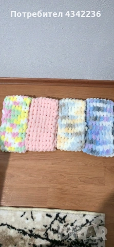 Пухкави шалове