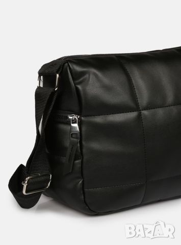Удобна и практична дамска мека чанта с дълга дръжка 22х14см, снимка 3 - Чанти - 46411631