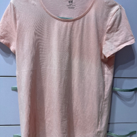 Розова тениска H&M , снимка 3 - Тениски - 45039123