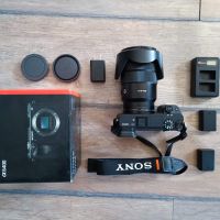 фотоапарат Sony A6400 + обектив 18-105mm f/4 G OSS и подарък, снимка 1 - Фотоапарати - 45608159