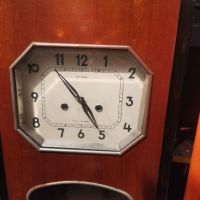 Стенен часовник, снимка 3 - Антикварни и старинни предмети - 45323959