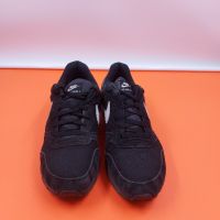 Nike Md Runner номер 44 Оригинални мъжки маратонки, снимка 2 - Маратонки - 45454148