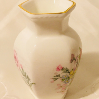порцеланова ваза, снимка 4 - Вази - 44973579