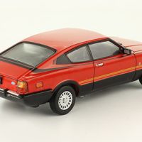 Ford Taunus SP5 1983 - мащаб 1:43 на Salvat моделът е нов в блистер, снимка 3 - Колекции - 45864791