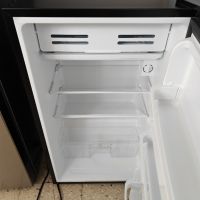 Хладилник ариели 93 литра Arielli малък хладилник с камера в черно,сиво и бяло , снимка 11 - Хладилници - 45745917