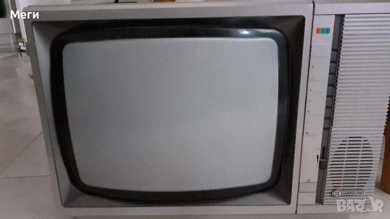 телевизор,много добра марка, в отлично състояние,черно бял, снимка 1