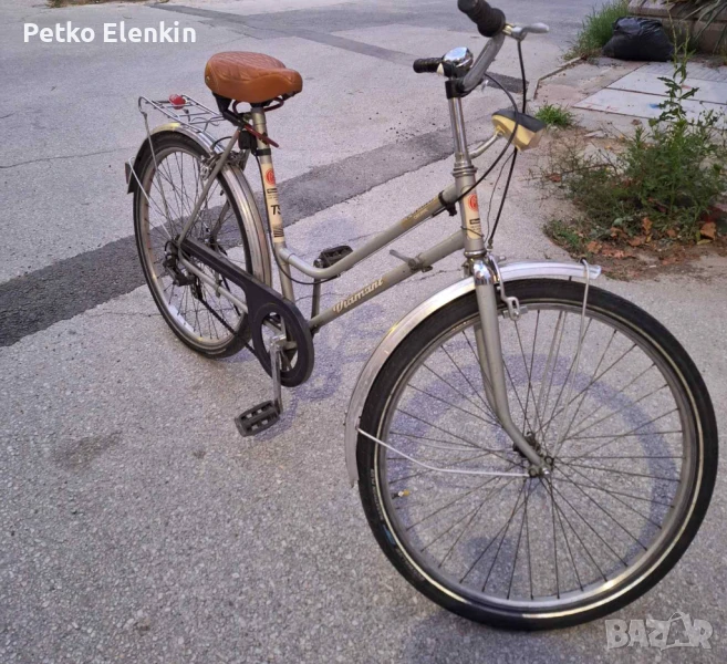 Дамски велосипед Диамант, снимка 1